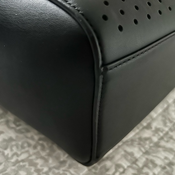 DKNY black tote bag - Picture 4 of 8